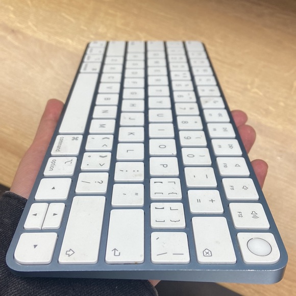 Apple Magic Keyboard - Picture 5 of 6